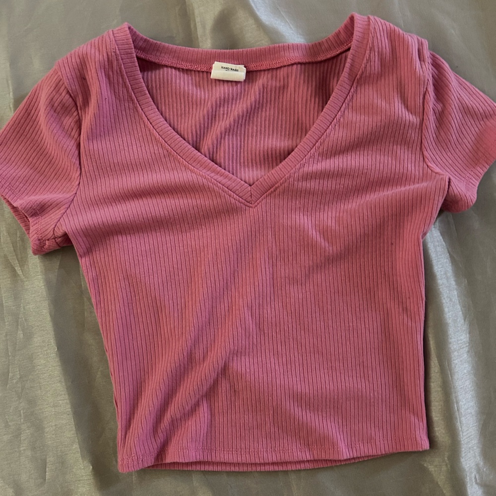 TILLYS Pink crop top